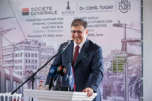 İzmir Büyükşehir Belediyesi’nin toplu ulaşımda yeni bir dönemi başlatacak olan