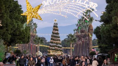 İzmir Büyükşehir Belediye Başkanı Dr. Cemil Tugay, Kültürpark’ta ilk kez