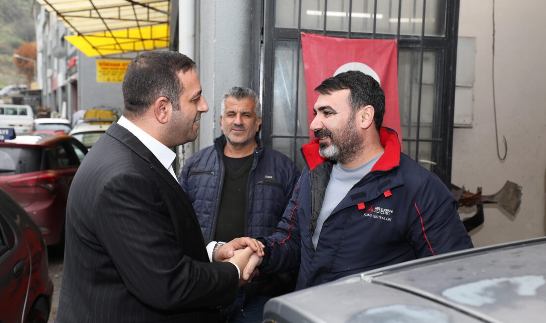 Narlıdere Belediye Başkanı Erman Uzun, Küçük Esnaf Sanayi Sitesi’nde bölge