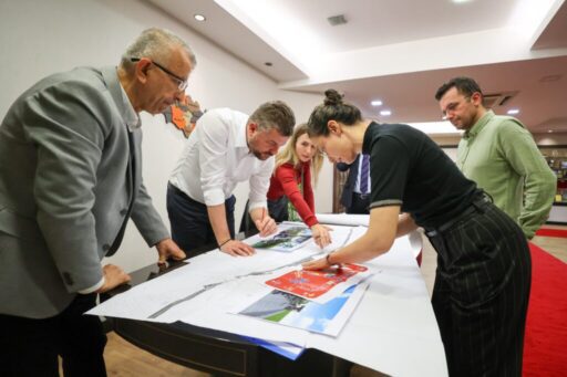 Şeffaf, adil ve katılımcı yönetim anlayışıyla çalışmalarını sürdüren Buca Belediye