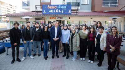 İzmir Büyükşehir Belediye Başkanı Dr. Cemil Tugay, İzmir Büyükşehir Belediyesi