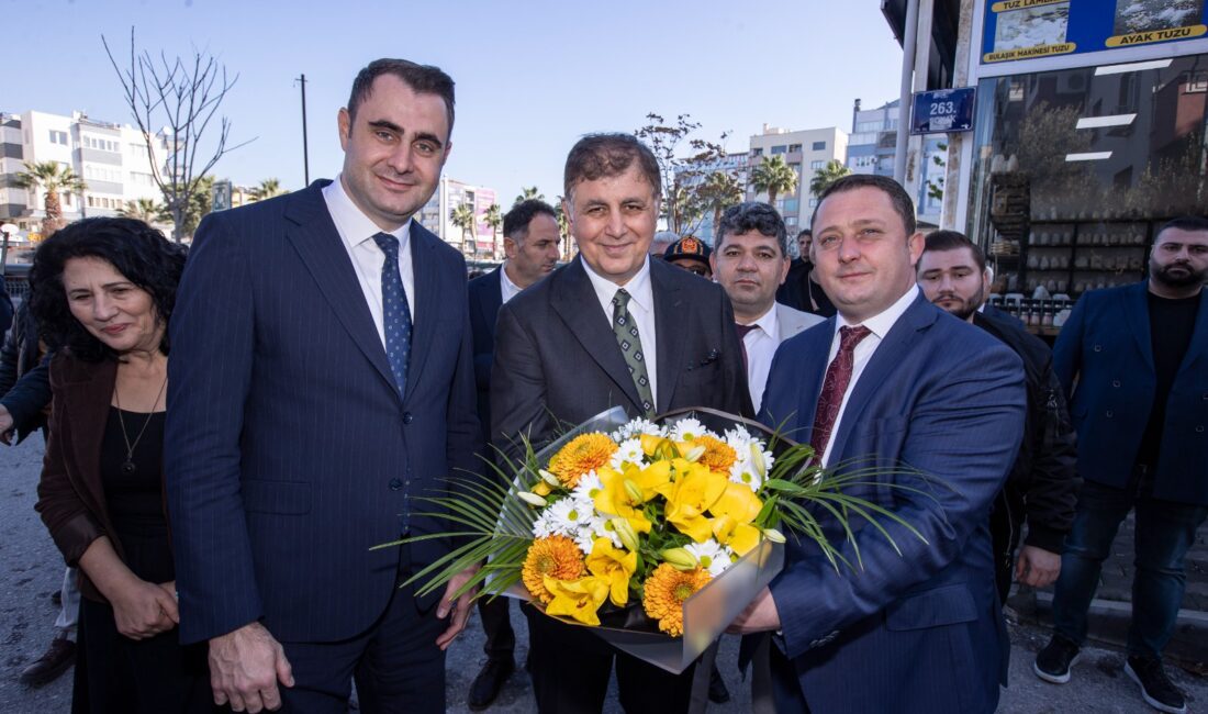 İzmir Büyükşehir Belediye Başkanı Dr. Cemil Tugay, Aliağa programı kapsamında