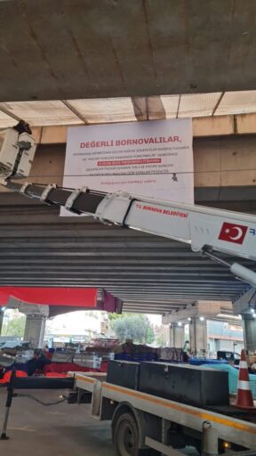 Bit Pazarı'nın kapanması ve Ömer Eşki'nin esnafla ilişkisi hakkında detaylar.