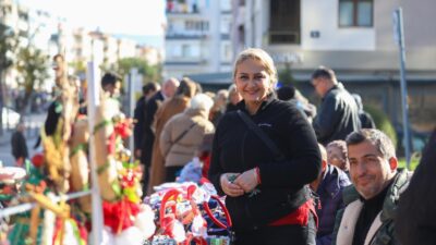 Buca Belediyesi, 2025 yılına sayılı günler kala sevdiklerine anlamlı hediyeler