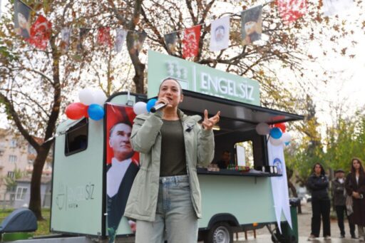 Efes Selçuk Belediyesi’nin yeni sosyal belediyecilik projesi olan Engelsiz Kafe