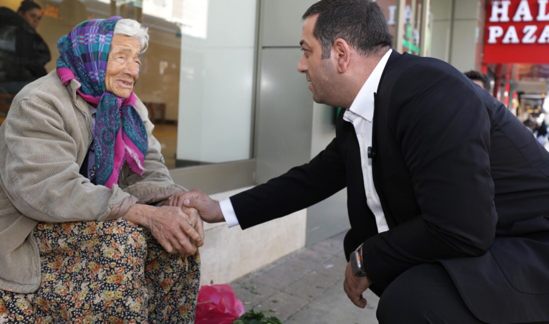 Saha ziyaretleri kapsamında muhtarları ziyaret eden ve vatandaşlarla bir araya
