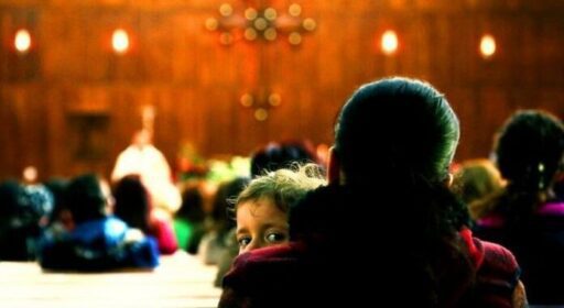 İranlı ve yabancı uyruklu Hristiyanların apartman dairelerinde düzenlediği iddia edilen