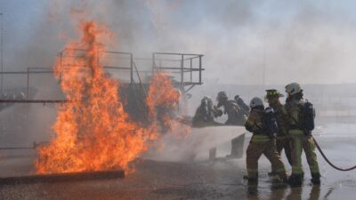 İzmir Büyükşehir Belediyesi İtfaiyesi, Endüstriyel yangınlara müdahalede artık daha deneyimliler