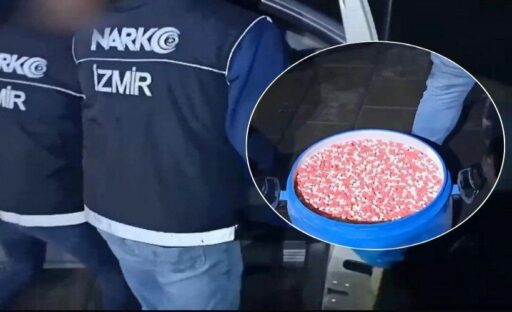 İzmir'in Karşıyaka ilçesinde düzenlenen uyuşturucu operasyonunda park halindeki kamyonette 412