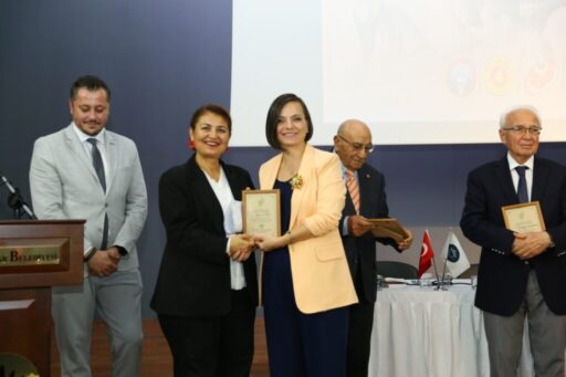 Karabağlar Belediyesi ve Yeni Kuşak Köy Enstitülüler Derneği tarafından düzenlenen