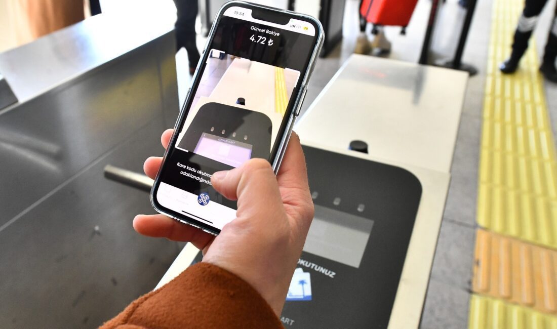 Dijital İzmirim Kart ile Kart taşıma, bakiye yükleme derdi yok, akıllı telefon var İzmir Büyükşehir Belediyesi’ne bağlı toplu ulaşım araçlarında ve Büyükşehir -