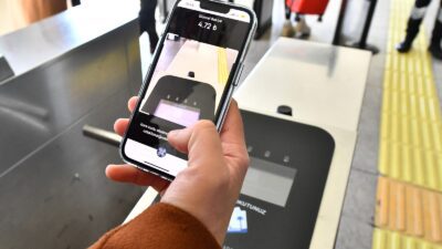 İzmir Büyükşehir Belediyesi’ne bağlı toplu ulaşım araçlarında ve Büyükşehir -