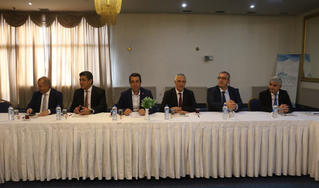 Manisa Büyükşehir Belediyesi ev sahipliğinde 14 Büyükşehir Belediyesinin Tarım ve