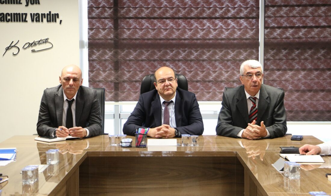 MASKİ, Yılın Son İlçe Şefleri Toplantısını Yaptı Manisa Su ve Kanalizasyon İdaresi (MASKİ) Genel Müdürlüğü Aralık ayı