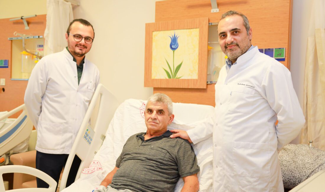 İzmir Çiğli Eğitim ve Araştırma Hastanesi'nde, kalp sağlığı sorunu yaşayan