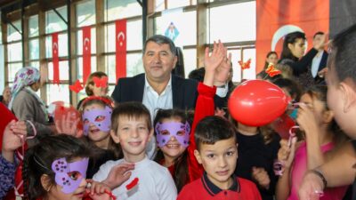 Bayındır Belediye Başkanı Davut Sakarsu 3 Aralık Dünya Engelliler Günü nedeniyle Bayındır Özel Efe