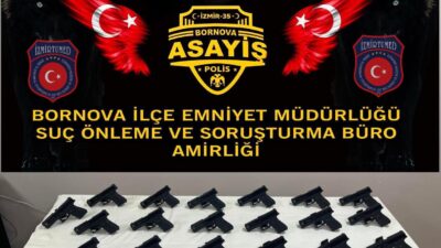 Bornova İlçe Emniyet Müdürlüğü Silah ticareti yapan kişilere yaptığı operasyon