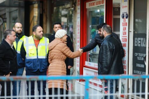 Efes Selçuk’ta kent merkezinde doğal gaz ve altyapı çalışmaları devam