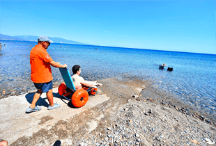 Büyükşehir’den erişilebilir, eşit ve adil bir İzmir hedefi Engelli bireylerin erişilebilir, eşit ve adil bir kentte yaşaması için