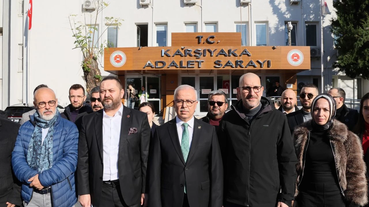 AK Parti Karşıyaka İlçe Başkanlığı ve Karşıyaka Meclis Üyeleri, ilçe