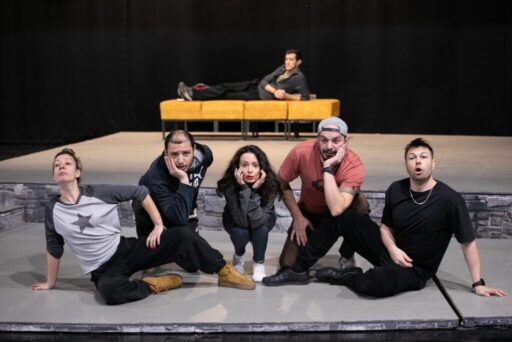 İzmir Şehir Tiyatroları minikler ve aileleri için çağdaş bir masal