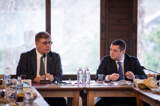 İzmir Büyükşehir Belediye Başkanı Dr. Cemil Tugay,  koordinasyon toplantılarına Torbalı’da