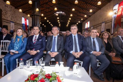 Cumhuriyet Halk Partisi (CHP) Genel Başkanı Özgür Özel, Ege Belediyeler