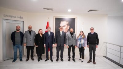 İzmir Büyükşehir Belediye Başkanı Dr. Cemil Tugay, Tüm Belediye ve