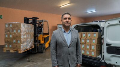 İzmir Büyükşehir Belediyesi’nin yıllardır sürdürdüğü Süt Kuzusu Projesi’nde yeni dönem