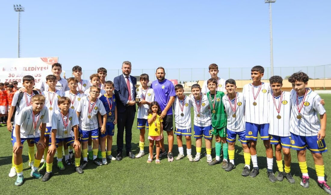 Buca Belediye Spor U14 Futbol Takımı, İzmir şampiyonası finalinden galibiyetle