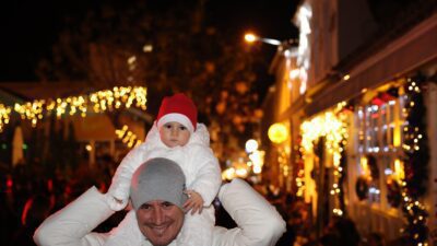 Çeşme, yeni yılı coşkulu etkinliklerle karşıladı.