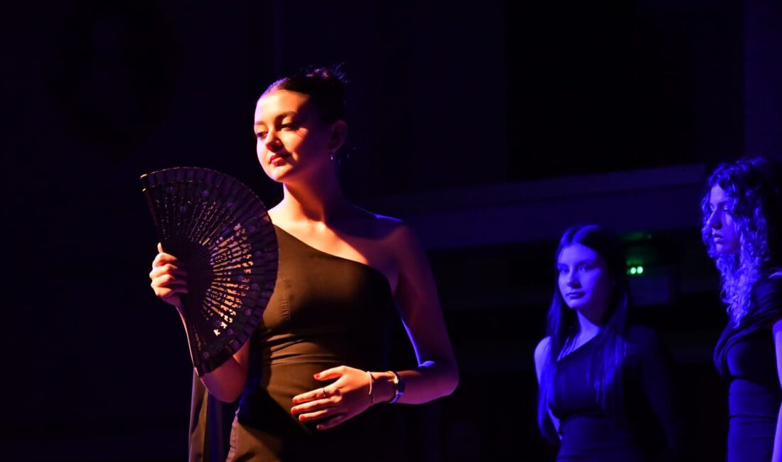 Manisa Büyükşehir Belediyesi Çok Sesli Çocuk Korosu ve Gençlik Korosu,