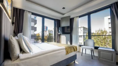 İzmir iş dünyasının önemli isimlerinden Koçali Al,  İzmir turizmine