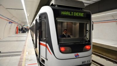 Metro trenleri pazar günleri Evka 3-Narlıdere Kaymakamlık istasyonları arasında kesintisiz