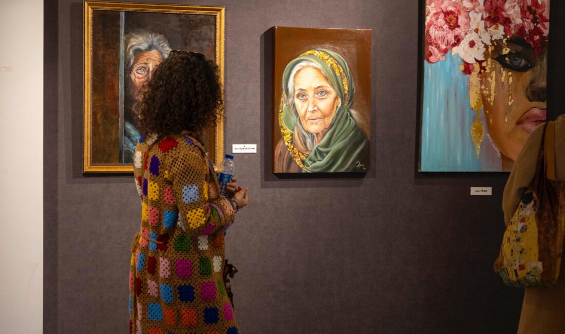 Norm Sanat, bu yılın ilk sergisini Urla’da sanatseverler ile
buluşturdu.