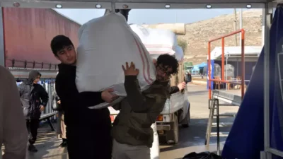 Suriye'de Baas rejiminin sona erdiği iddialarının ardından, ülkelerine dönüş yapan