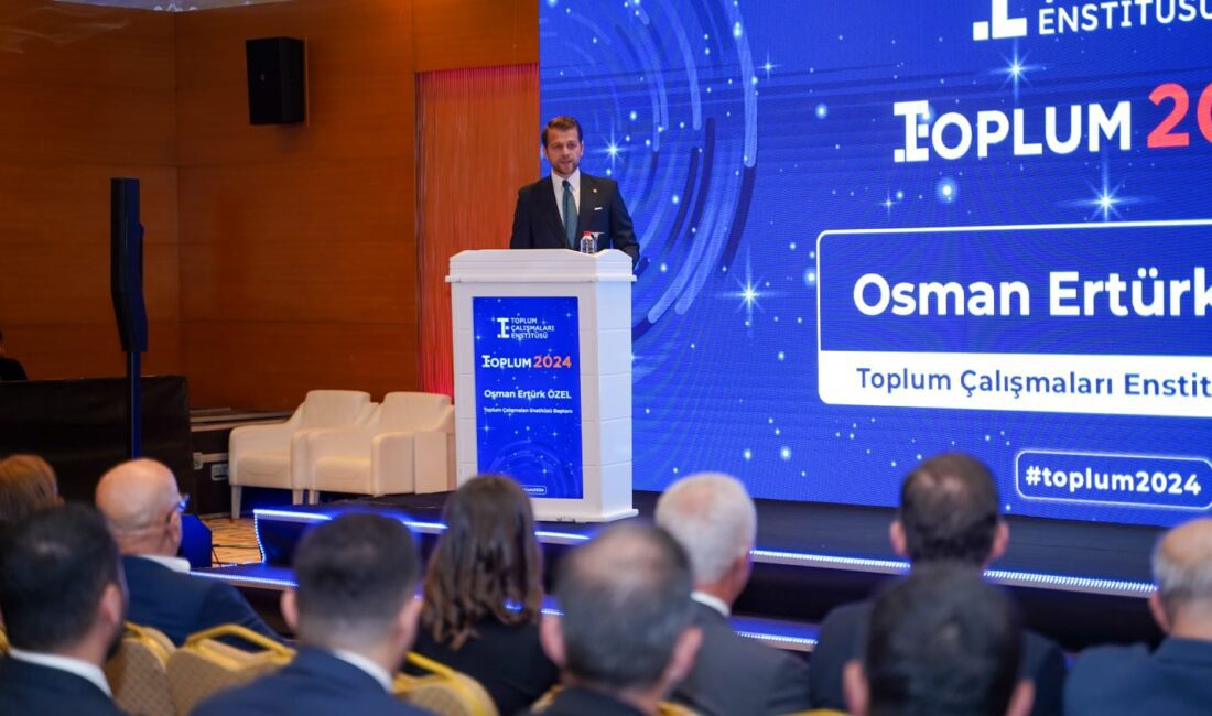 Davos Zirvesinde bu yılın en sıcak konusu "yapay zeka" yarışında