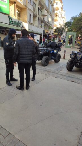 Konak İlçe Emniyet Müdürlüğü Devriye Ekipler Amirliği’ne bağlı ATV ekipleri,