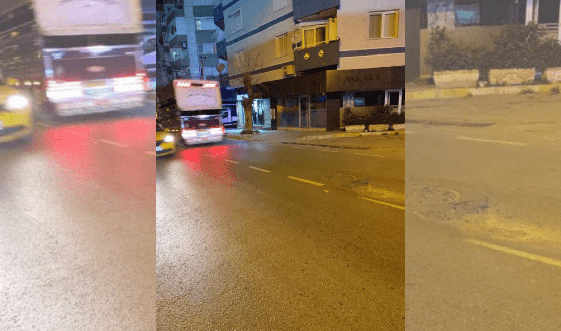 İzmir Buca Özmen Caddesi’nde tehlikeli durum: Çökmüş kapağın tehlikesi artıyor İzmir’in Buca ilçesinde Özmen Caddesi üzerinde bulunan Ankara Kuaförü yakınındaki