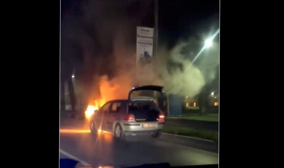 Altınyol’da Adana Kahveci Köprüsü’nde bir araç, henüz belirlenemeyen bir sebeple