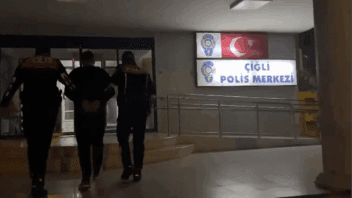 İzmir Çiğli’de gerçekleştirilen uygulama sırasında 10 yıl hapis cezasıyla arandığı