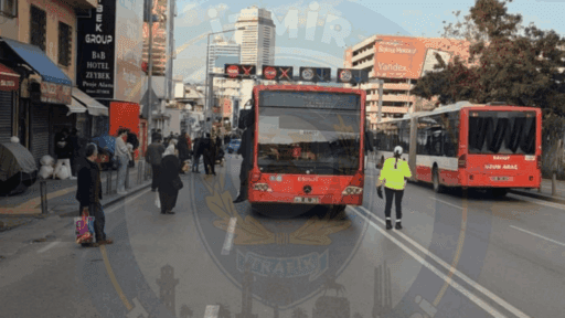 İzmir’in Konak ilçesi Eşrefpaşa Caddesi üzerinde, İki Çeşmelik mevkiinde Üçyol