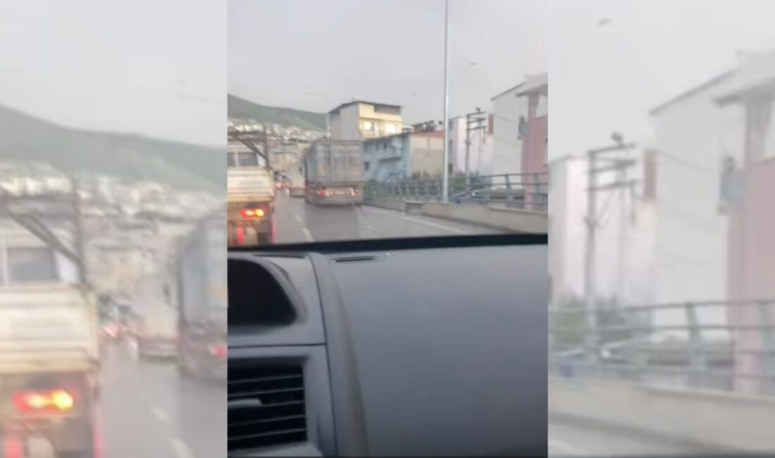 İzmir Otogarı yakınlarında yapılan yeni yol, adeta park yerine dönüştü.