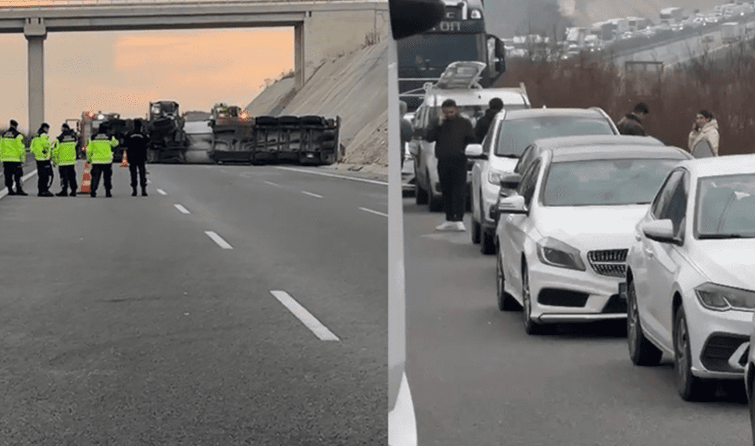 İzmir-Bursa otobanı, Karacabey ilçesi yakınlarında meydana gelen bir kazada devrilen