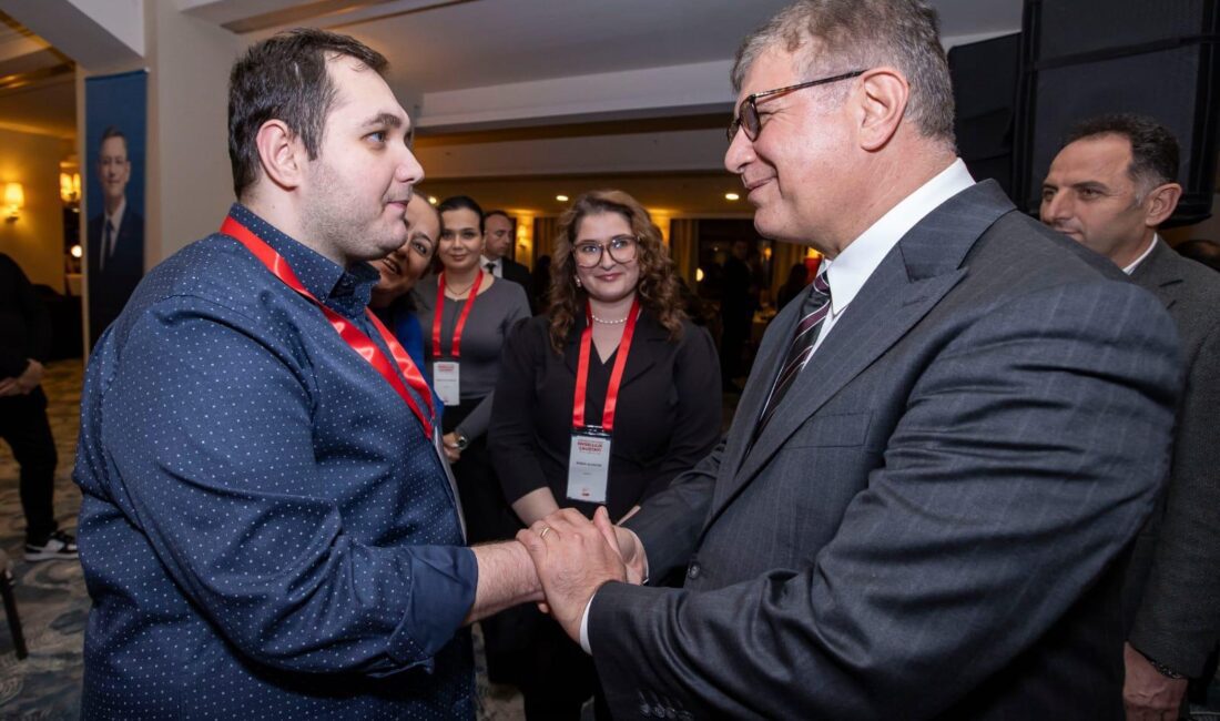 İzmir Büyükşehir Belediyesi’nin ev sahipliğinde düzenlenen üç günlük Engellilik Çalıştayı,