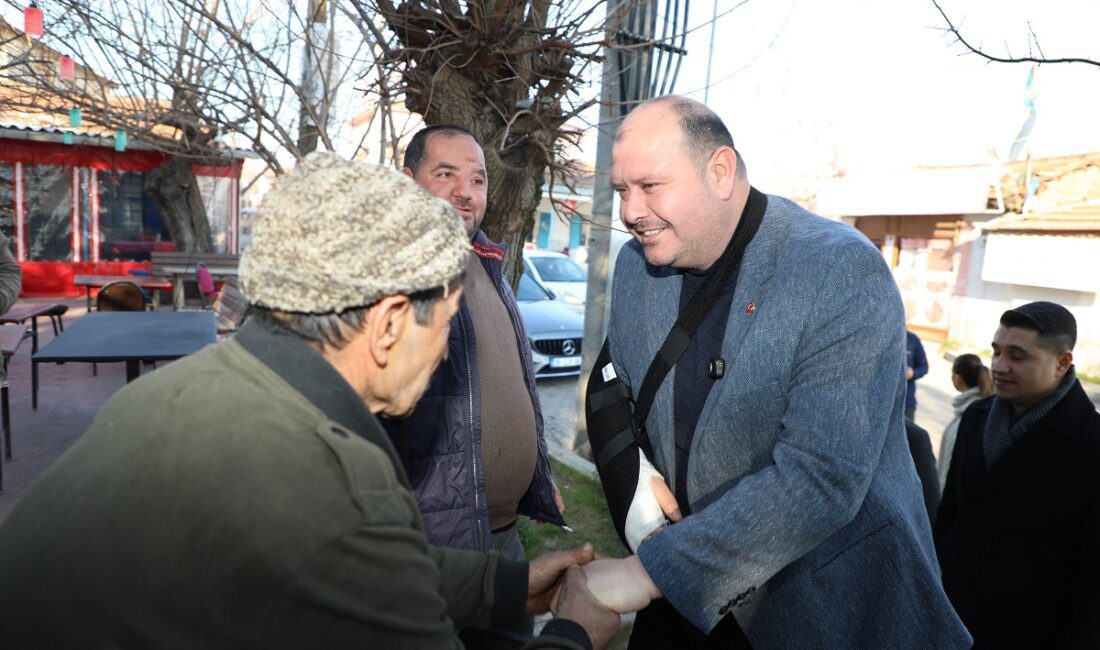 Göreve geldikten sonra aktif şekilde sahada olmayı sürdüren Menderes Belediye