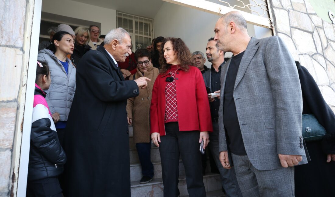 Karşıyaka Belediye Başkanı Yıldız Ünsal, İnönü Mahallesi’nde açılacak Kadın Danışma