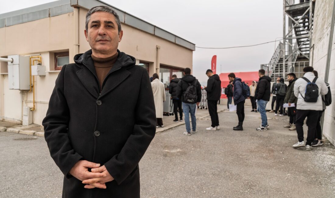 İzmir Büyükşehir Belediyesi İtfaiye Dairesi Başkanlığı yangınlara daha hızlı ve