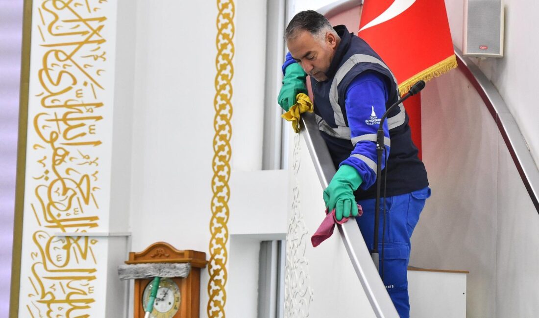 İzmir Büyükşehir Belediyesi, Ramazan ayı öncesi camilerde temizlik çalışmalarına hız