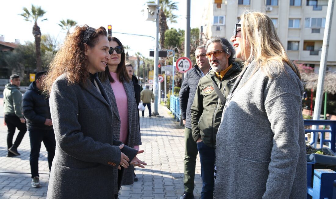 Karşıyaka’nın dört bir yanında vatandaşlarla buluşmaya ve hizmetlerini yerinde denetlemeye